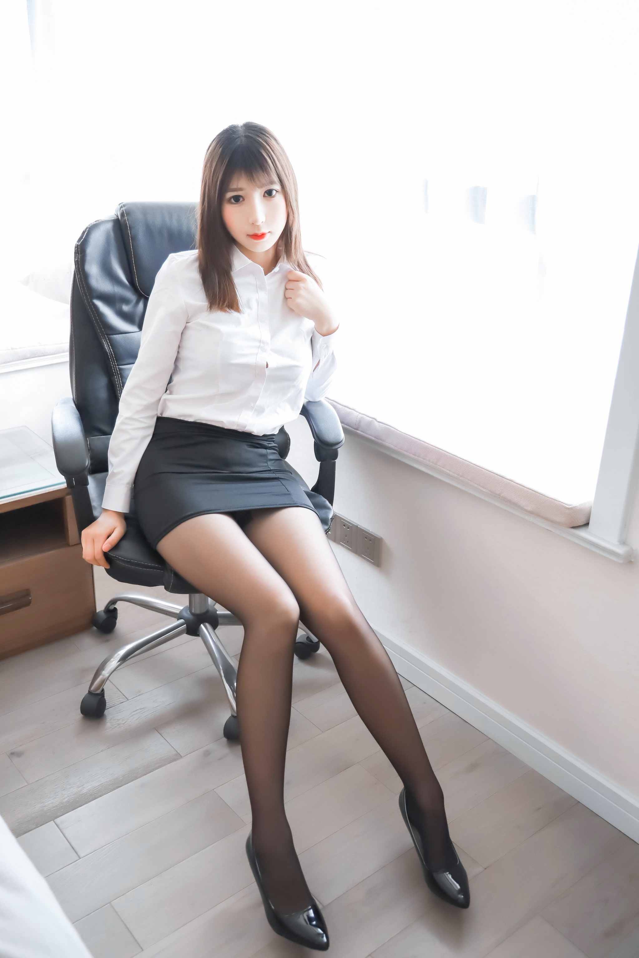 图片[1]-w黑米粥w 小酥酱 – NO.001 黑米粥 OL [34P]-XikXak
